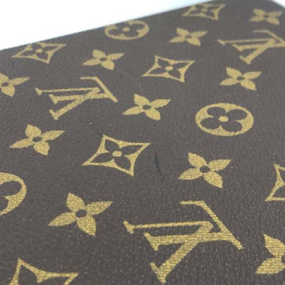 LOUIS VUITTON Authentic Brown Monogram Canvas Bag - Picture 9 of 16